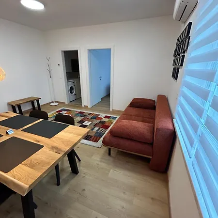 Apartma Casa Box Free Garage