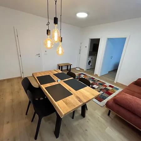 Casa Box Free Garage * ماريبور