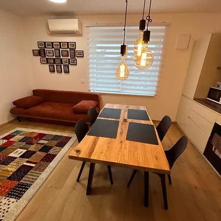 Casa Box Free Garage *