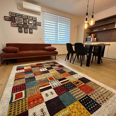 Apartma Casa Box Free Garage *