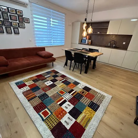 Casa Box Free Garage Apartamento