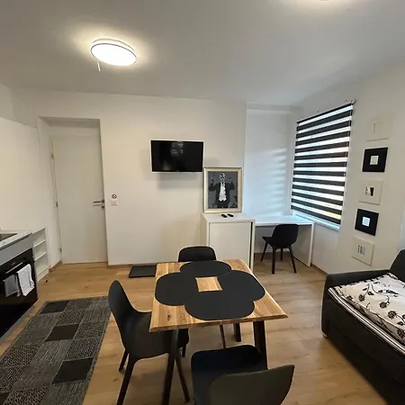 Casa Box Free Garage * Maribor