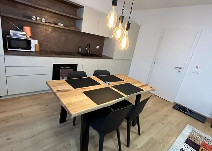 Διαμέρισμα Casa Box Free Garage