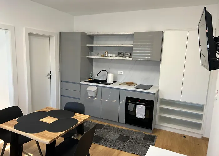 Διαμέρισμα Casa Box Free Garage