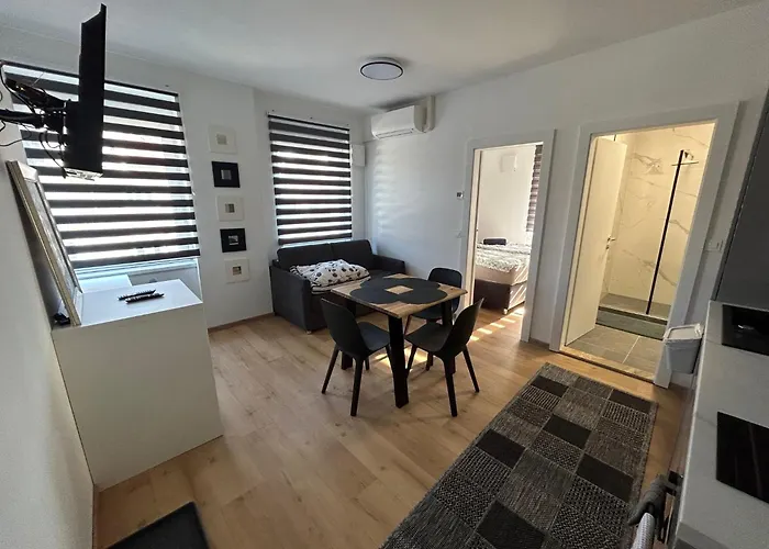 Casa Box Free Garage *